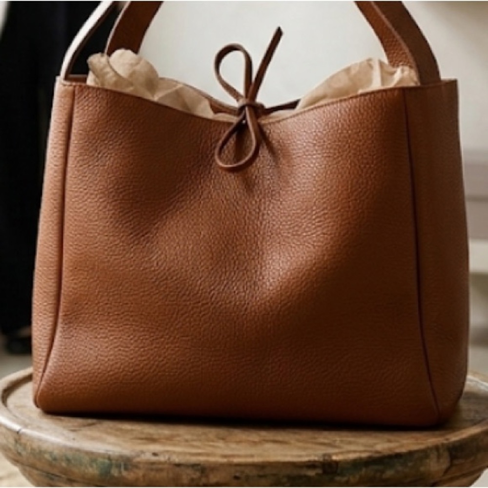 Sundance Cognac Leather Tote Handbag‎
